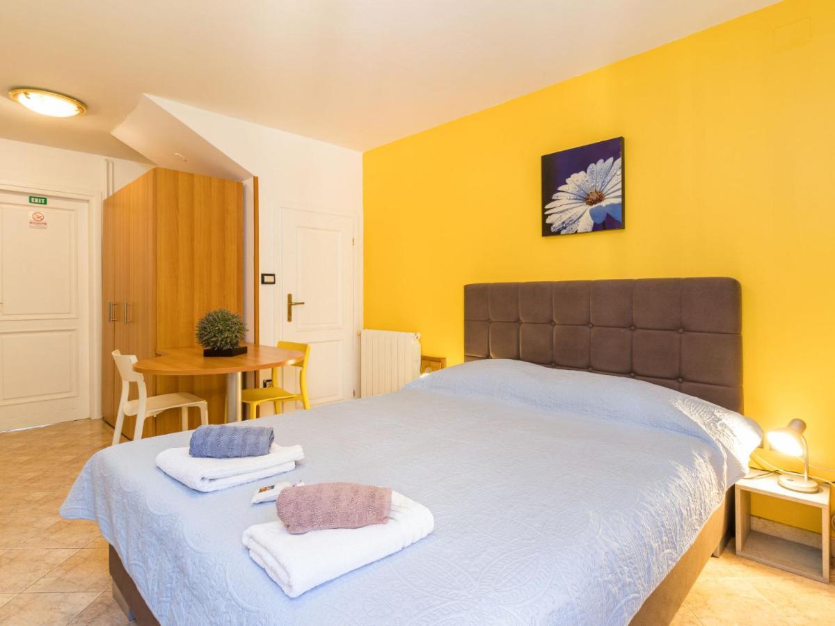 Apartment Antonella & Napoletano-1 By Interhome 乌马格 外观 照片